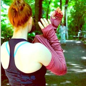 Lululemon Lace Black CRB Cool Racerback